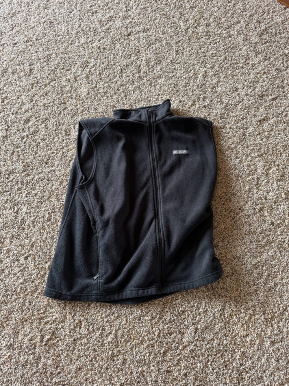 Columbia Black Full-Zip Fleece Vest